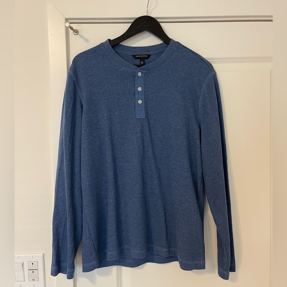Men’s Thermal Henley Size Large Banana Republic NWOT